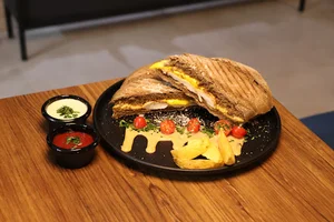 کافه رستوران ژئومتری