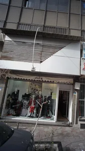 پوشاک پوشان