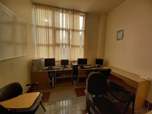 مجتمع آموزشی صنعت و ارتباط 4