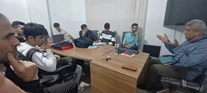 آموزشگاه کامپیوتر ، برنامه نویسی و رباتیک آرسیا
