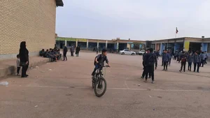 دبیرستان پسرانه فرهنگیان ناحیه۳ اهواز 2