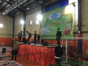 سالن ورزشی شهید مدنی 2