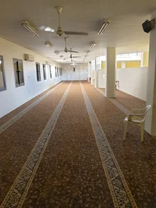 جامع الاميرة سلطانه أسواق القرية الشعبية