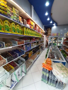 هایپرمارکت ملک مارکت