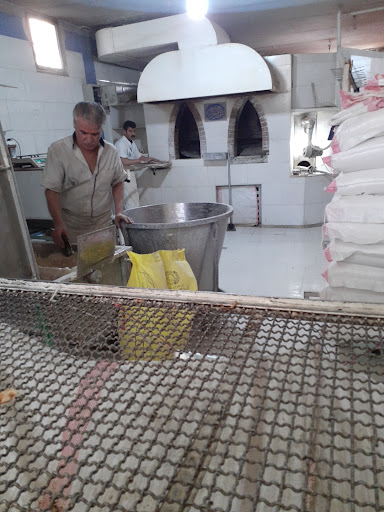 نانوایی سنگک ماشینی
