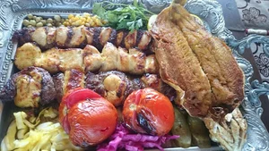 کافه رستوران امپراطور پایتخت