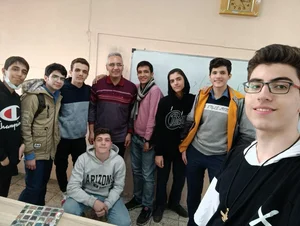 دبیرستان شهید بهشتی 2