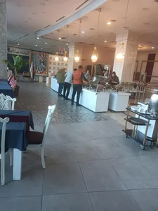 رستوران وی‌آی‌پی 5