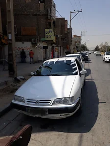 شیشه اتومبیل امید