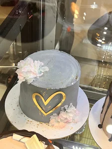 بوتیک کیک و کافه سدنا کیک