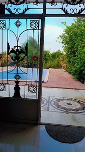کافه رستوران عمارت