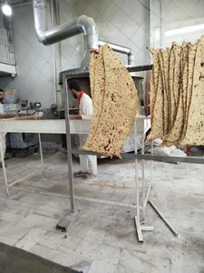 نانوایی نیمه حجیم