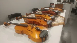Akbari Violin Workshop