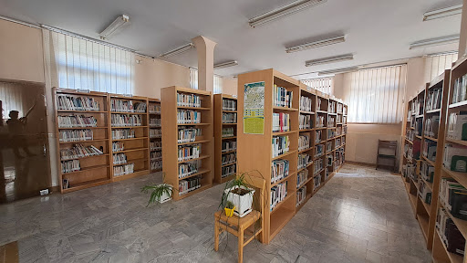کتابخانه عمومی امام خمینی کرهرود
