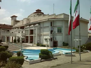 سینما هنر و تجربه بابل