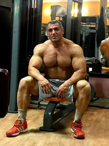 باشگاه ققنوس|ghoghnos gym