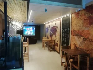 کافی شاپ تک شات