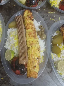 رستوران آبشار