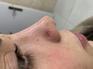 آموزش و خدمات پیرسینگ افروز 3