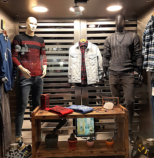 Kiosk Boutique