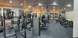 باشگاه بدنسازی نیروی برتر