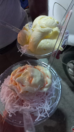بستنی بختیاری