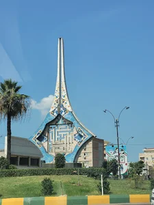 میدان نوشیروانی