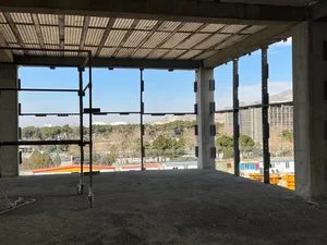 اجرای والپست و شاسی نما در ونک 2