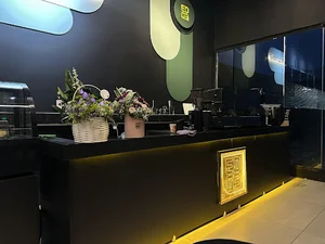 Edge Cafe - اج کافه روف گاردن