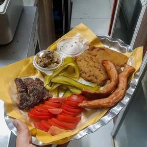 ساندویچ علی فود 3