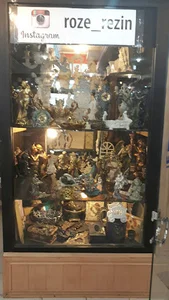 گالری مجسمه رز رزین