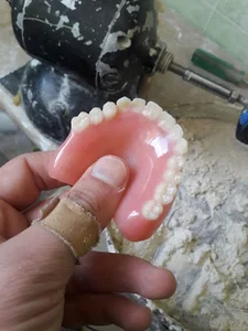 لابراتوار دندانسازی پورنعمت