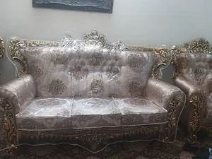 کاور مبل سناتور
