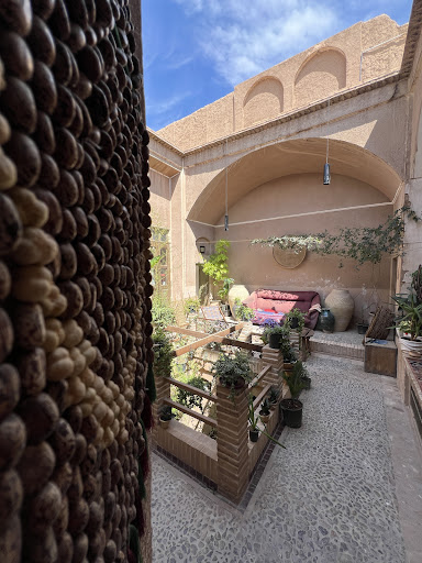 اقامتگاه بومگردی خانه مانَک