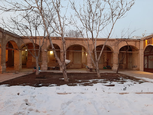 باغ موزه گیاهان دارویی و معطر زنجان
