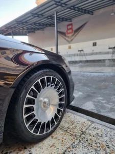 کارواش و دیتیلینگ V8 4