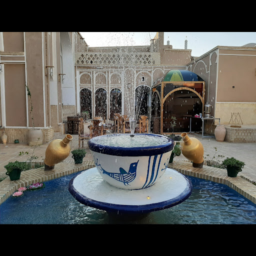 کافه رستوران سنتی ساباط