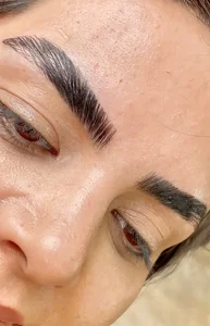 آموزش و خدمات آرایشگری  زنانه 5