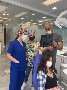 مرکز دندانپزشکی تام 2