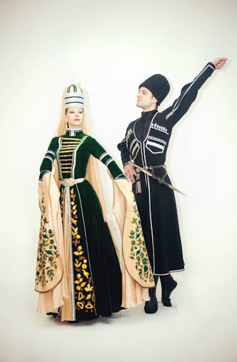 آکادمی آموزش رقص شهپر