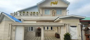 اقامتگاه لاکچری لیلیوم
