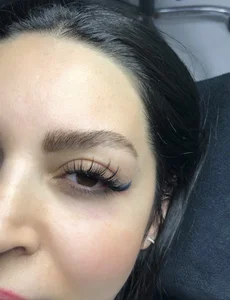 خدمات مژه و اکستنشن مژه آزاده خانزاده 2