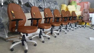 تعمیرات انواع صندلی اداری و آرایشگاهی