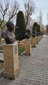 بوستان هنرمندان 2