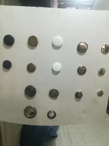 خدمات خیاطی رنگارنگ تعمیرات لباس پرس دکمه فلزی 2