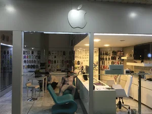 اپل استور جیتا