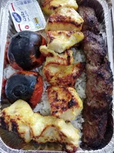 آشپزخانه مرکزی علی گیلانی