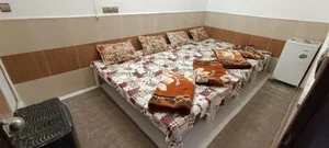 خانه مسافر مهران 4