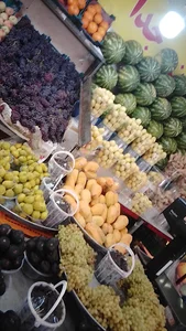 میوه فروشی مدبر