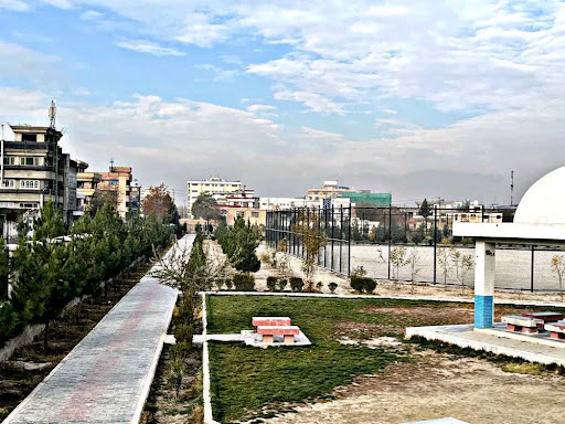 دوهم بلاک د فوټبال میدان